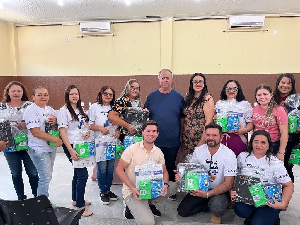 Prefeitura de Cubati entrega kits de trabalho para Agentes Comunitários de Saúde